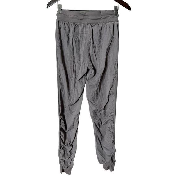 Lululemon Beyond The Studio Joggers 4 - Picture 4 of 6